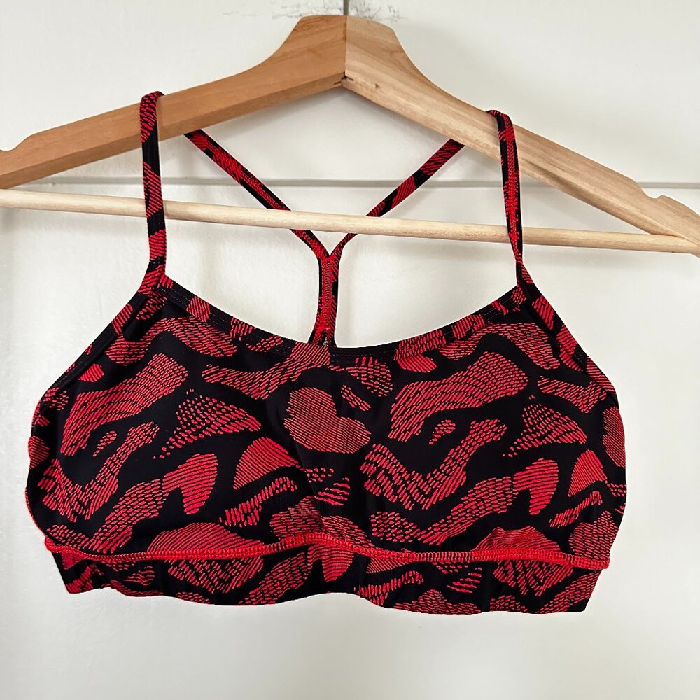 Lululemon Flow Y Bra (Red Lava)